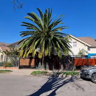 Renovada, Amplia y Hermosa casa en Maipú, 4 Dormitorios 2 Baños. — foto 1