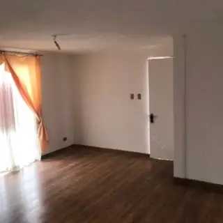 Estupenda casa en Peñaflor, con todo lo necesario — foto 2