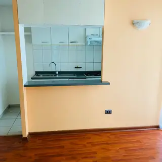 Cómodo departamento en Santiago, con excelente conectividad — foto 8