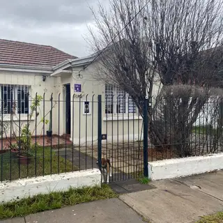 Cómoda casa en Ñuñoa, en sector consolidado